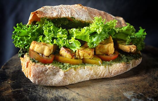Spinach Walnut Sandwich - Bread&Butter HCM